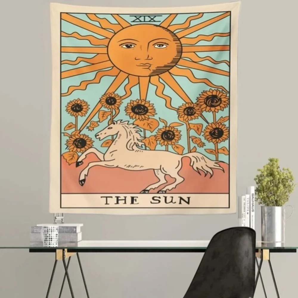 🆕 Tarot Card “Sun” Hanging Tapestry